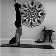 Profesora de yoga, clases presenciales a domicilio. Particulares y grupales